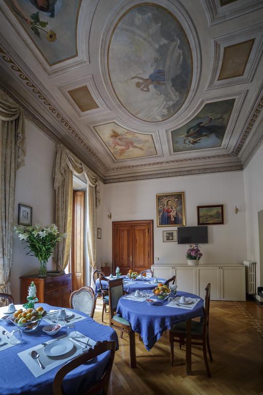 Affreschi Su Roma Luxury B&B Extérieur photo