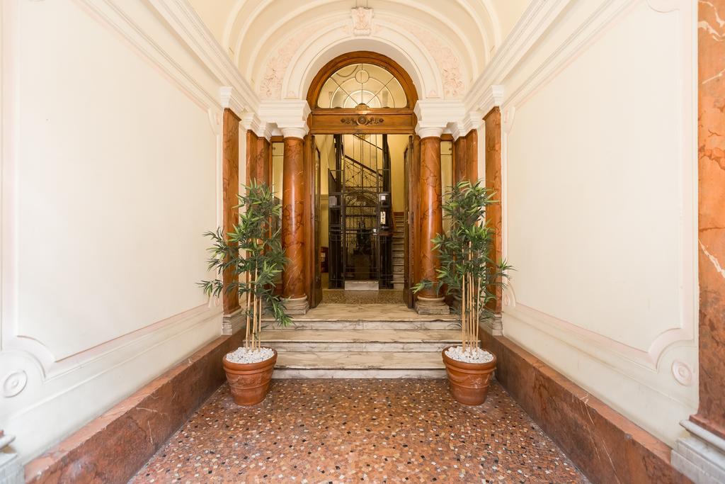 Affreschi Su Roma Luxury B&B Extérieur photo